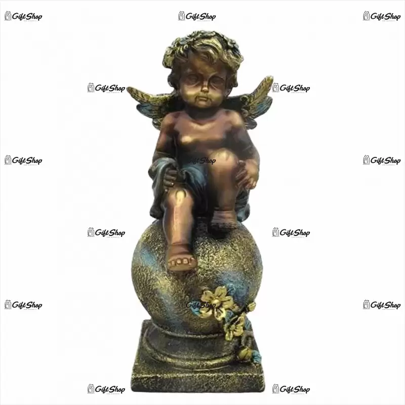 Inger pe glob, statueta din rasina, model a